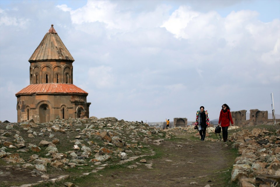 Turistlerin gözdesi 'Ani' her mevsim ayrı güzel - 15