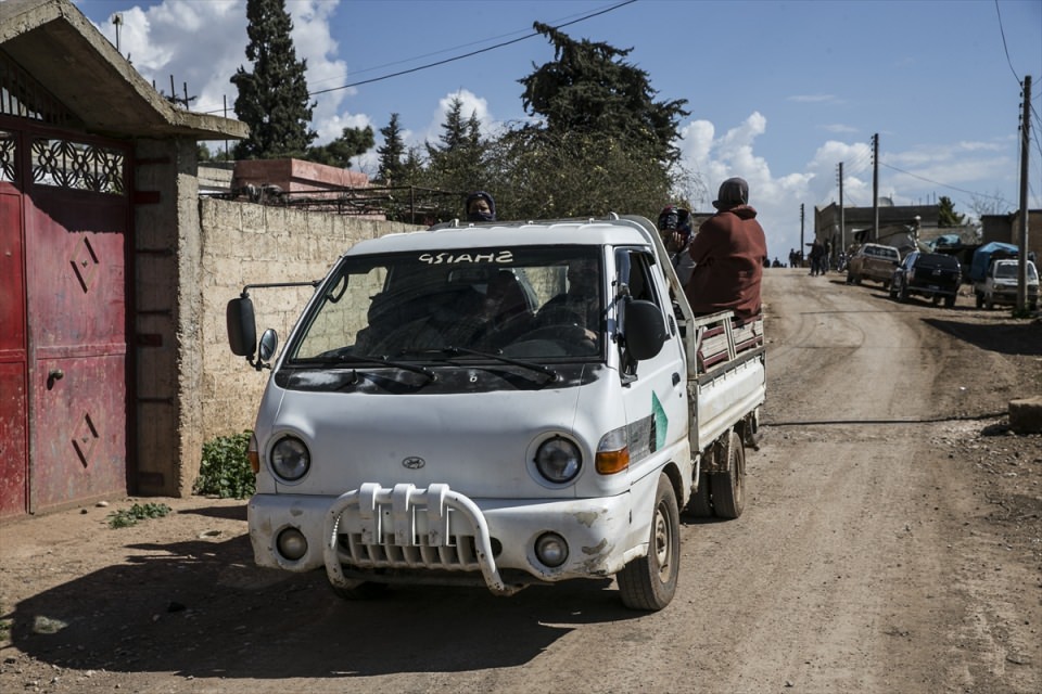 Korku dolu günleri unutmaya çalışıyorlar - 1