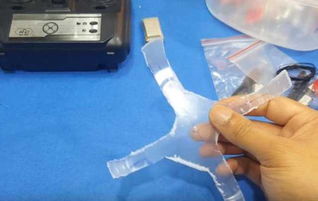 Kendi droneunu kendi yaptı! - 17