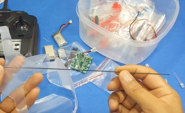 Kendi droneunu kendi yaptı! - 19