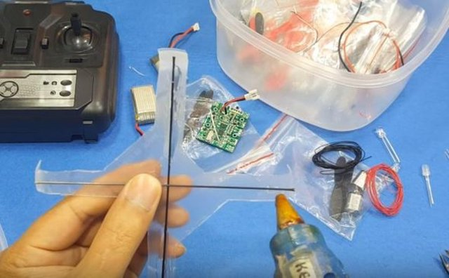 Kendi droneunu kendi yaptı! - 20