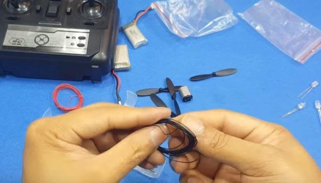 Kendi droneunu kendi yaptı! - 21