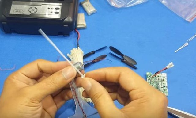 Kendi droneunu kendi yaptı! - 27