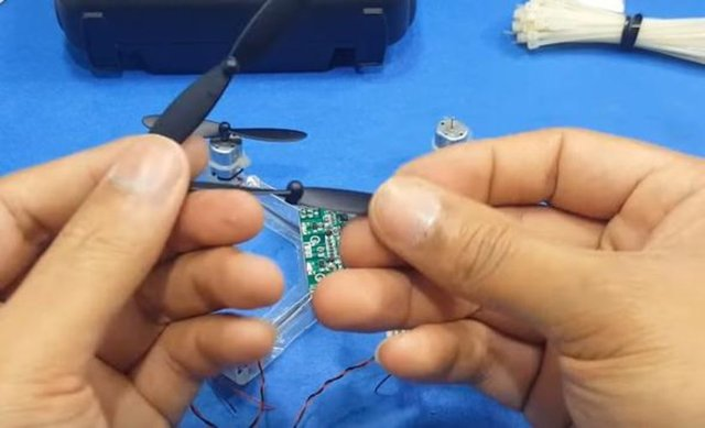 Kendi droneunu kendi yaptı! - 46