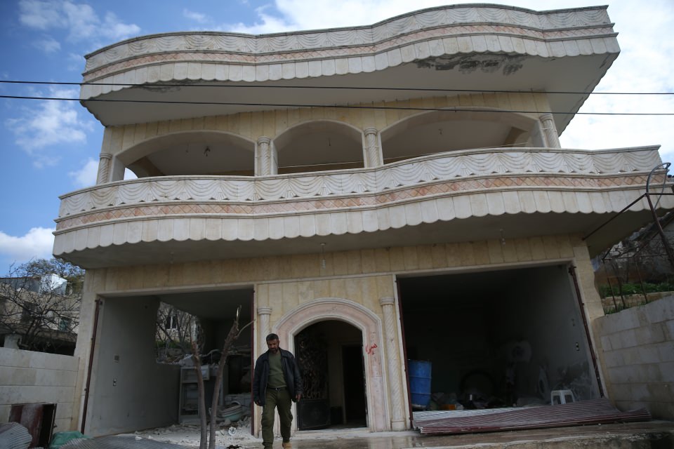 Afrin'de PKK'nın sözde özel kuvvetler binası görüntülendi - 6