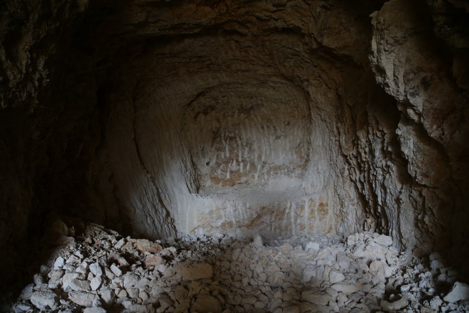 Afrin'de PKK'nın sözde özel kuvvetler binası görüntülendi - 12
