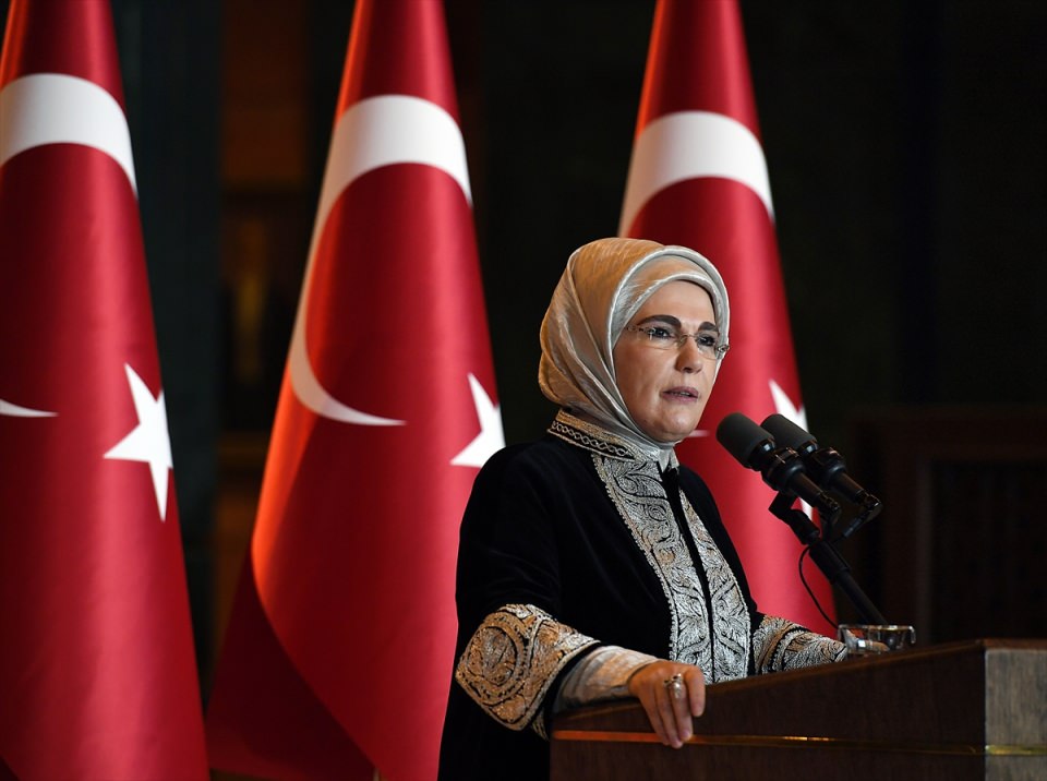 Emine Erdoğan, kadınları Külliye'ye davet etti - 12
