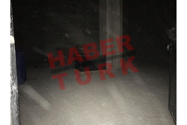 Afrin'de PKK cephaneliği ele geçirildi! - 0