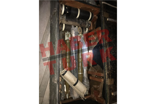 Afrin'de PKK cephaneliği ele geçirildi! - 0