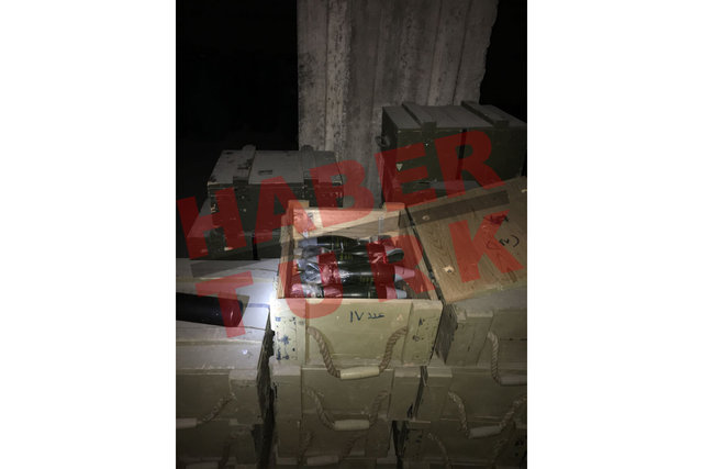 Afrin'de PKK cephaneliği ele geçirildi! - 0