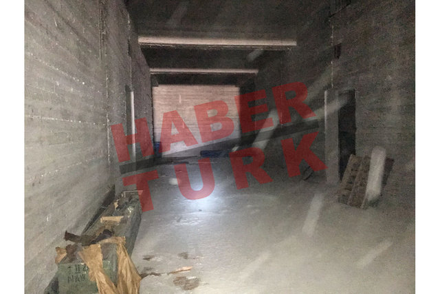 Afrin'de PKK cephaneliği ele geçirildi! - 0