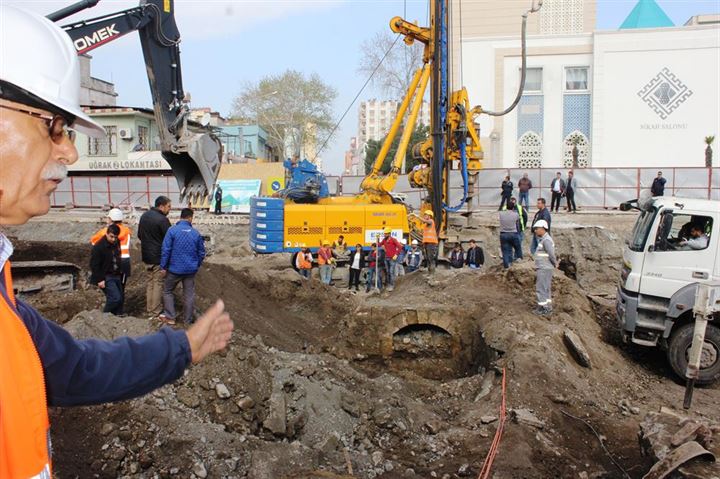 Osmaniye'de alt geçit çalışmasında eski yapıya rastlandı - 5