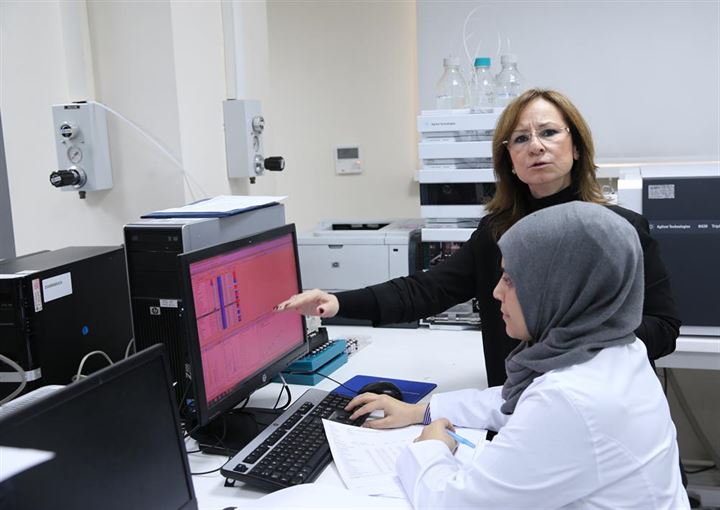 Mehmetçiğin kıyafeti sıkı denetimden geçiriliyor - 18