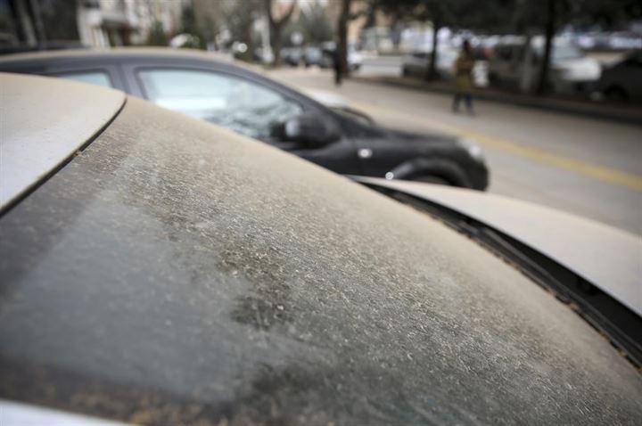 Gökten çamur yağdı - 9