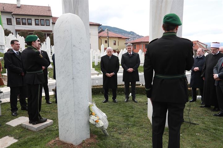 Başbakan Yıldırım 'Bilge Kral'ın' mezarını ziyaret etti - 6
