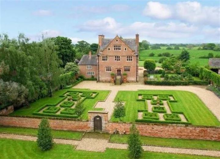 9 milyon liralık evi 27 liraya satıyor! - 11