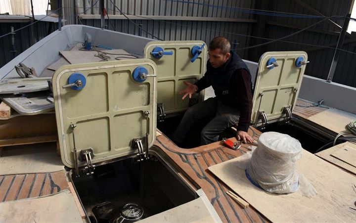 40 milyon dolarlık yatlarının yapımını canlı izliyor - 13