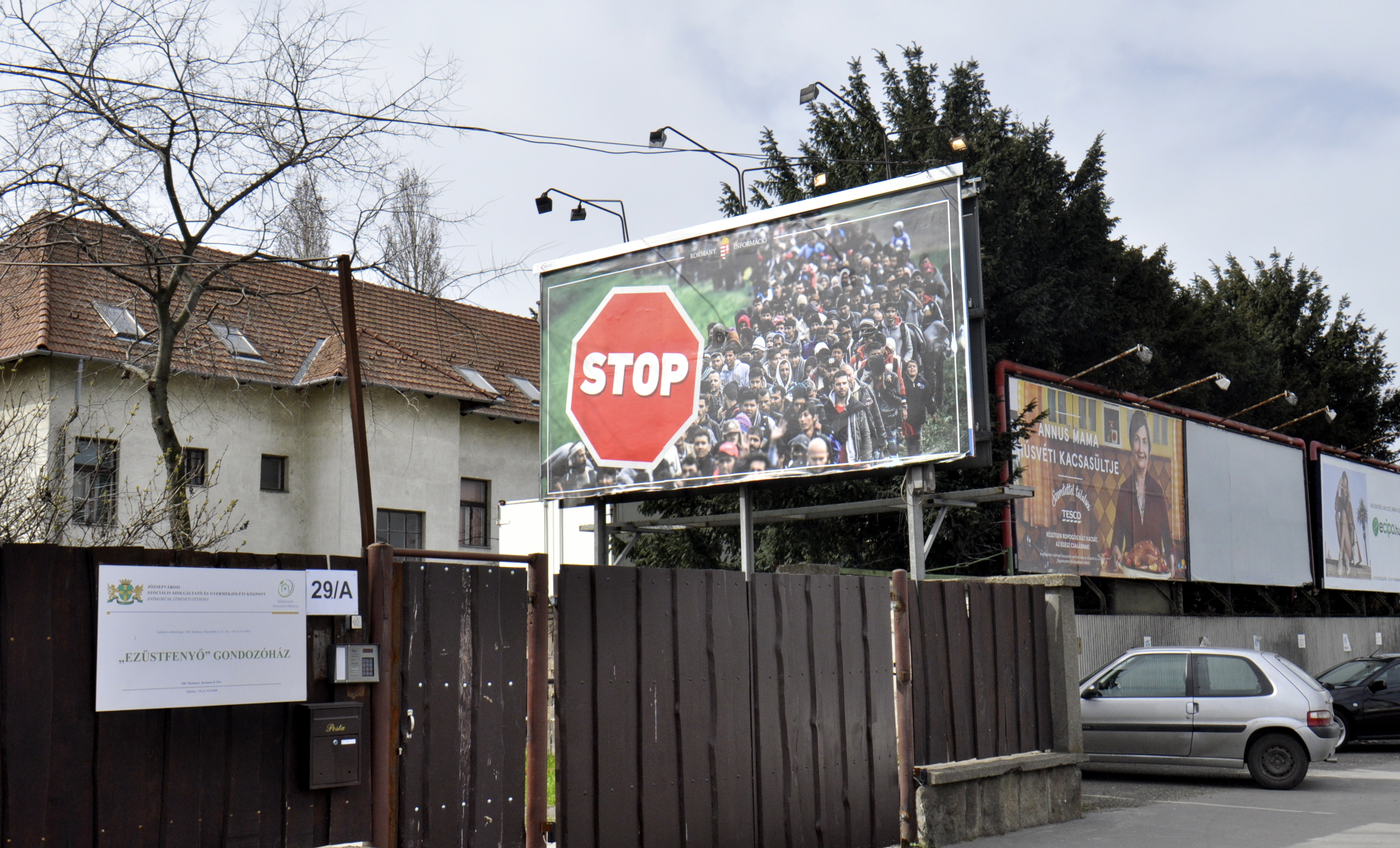 Macar hükümetinden sığınmacı ve İslam karşıtı seçim kampanyası - 1