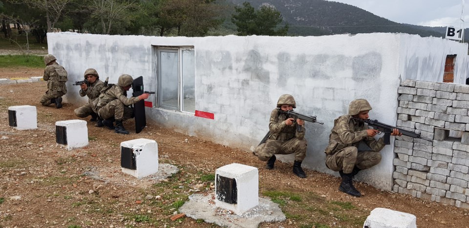 'Uzman Erbaş' olmak için gün sayıyorlar! - 3