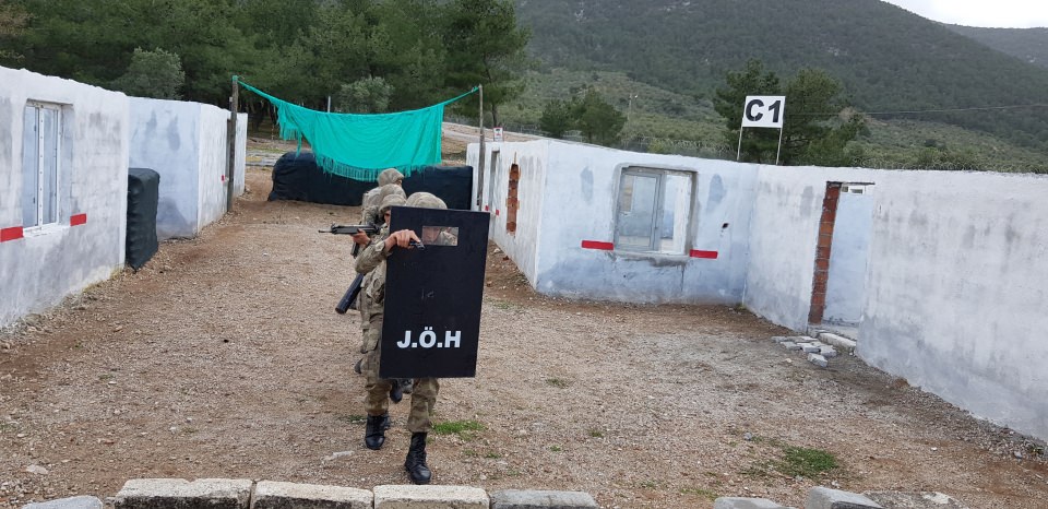 'Uzman Erbaş' olmak için gün sayıyorlar! - 4