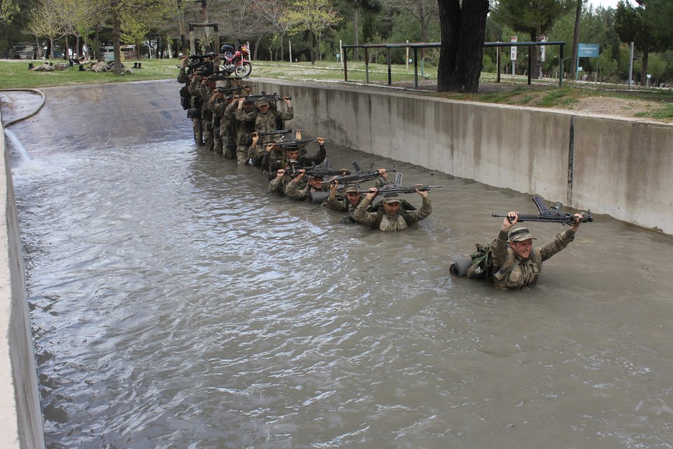 'Uzman Erbaş' olmak için gün sayıyorlar! - 8