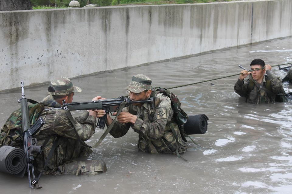 'Uzman Erbaş' olmak için gün sayıyorlar! - 11