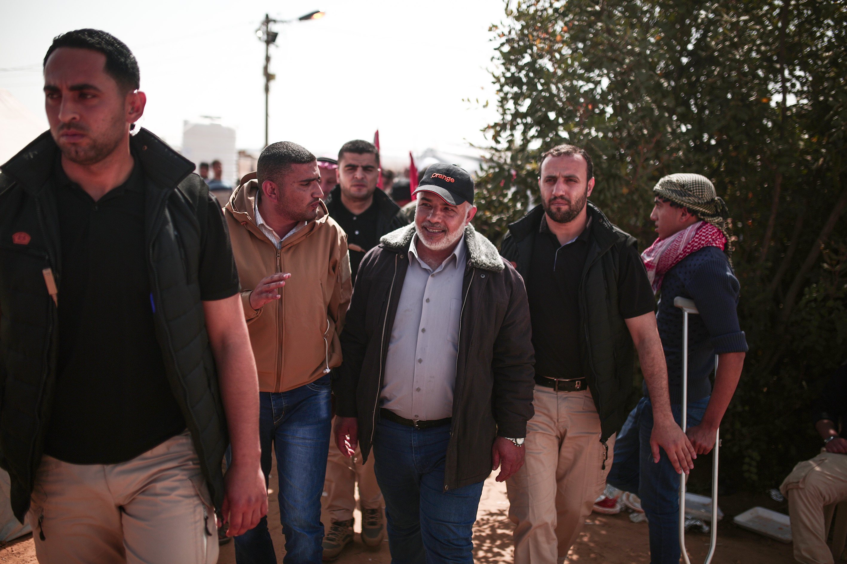 İsrail'in katliamına rağmen Gazzeliler sınıra akın ediyor - 0