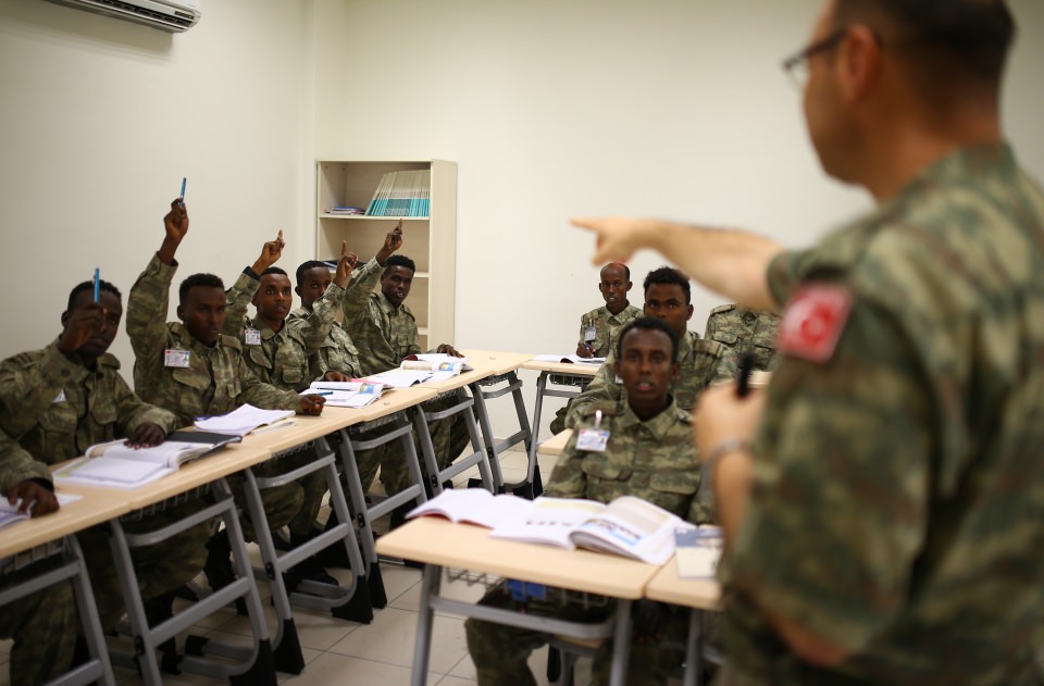 Türkiye'den Somalili askerlere özel eğitim - 28