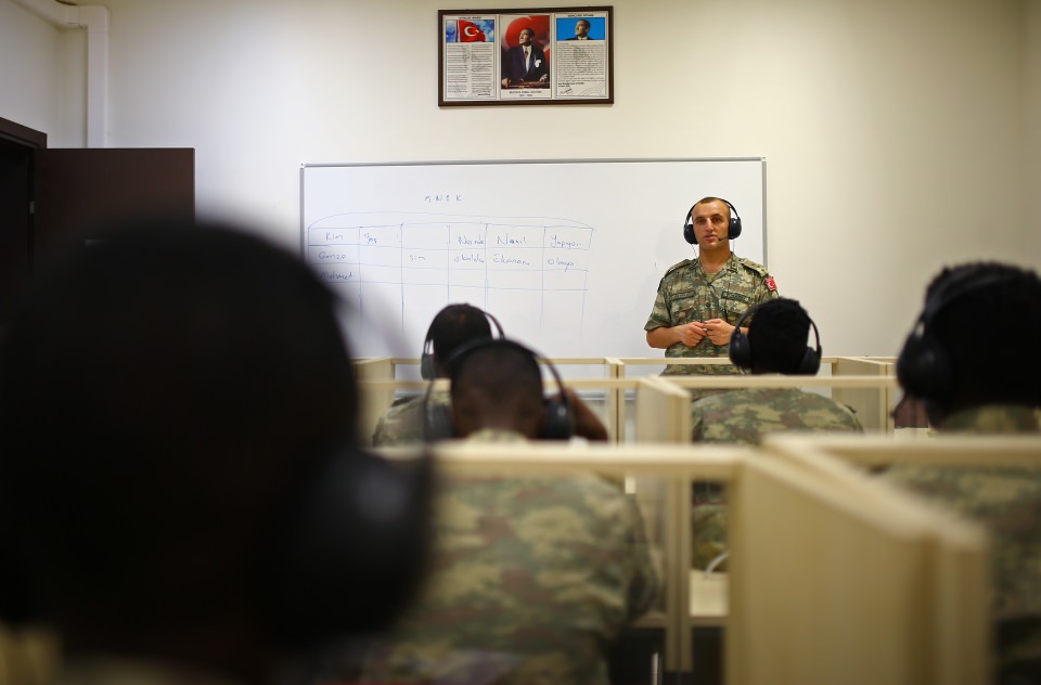 Türkiye'den Somalili askerlere özel eğitim - 32