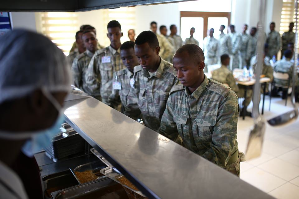 Türkiye'den Somalili askerlere özel eğitim - 34