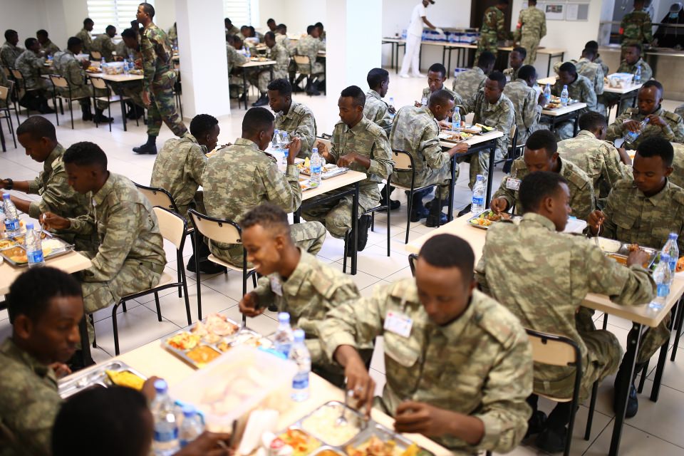 Türkiye'den Somalili askerlere özel eğitim - 39