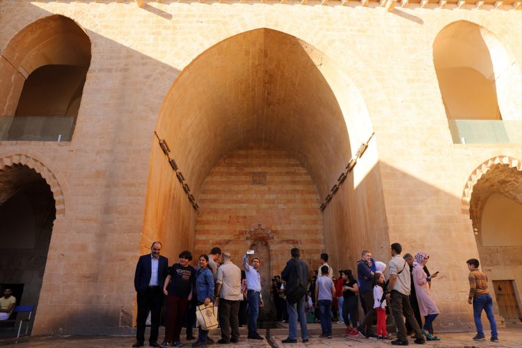 Yüzde 300 arttı, gelenler evlere yönlendiriliyor - 10