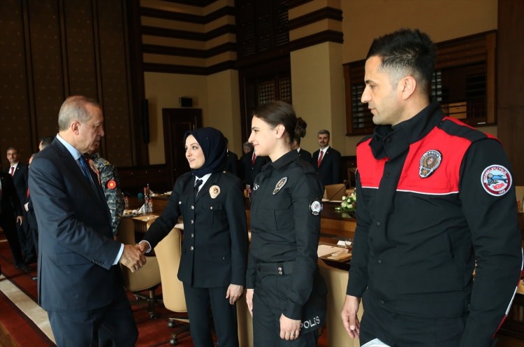 Erdoğan, Soylu ve beraberindeki heyeti Külliye'de kabul etti - 16