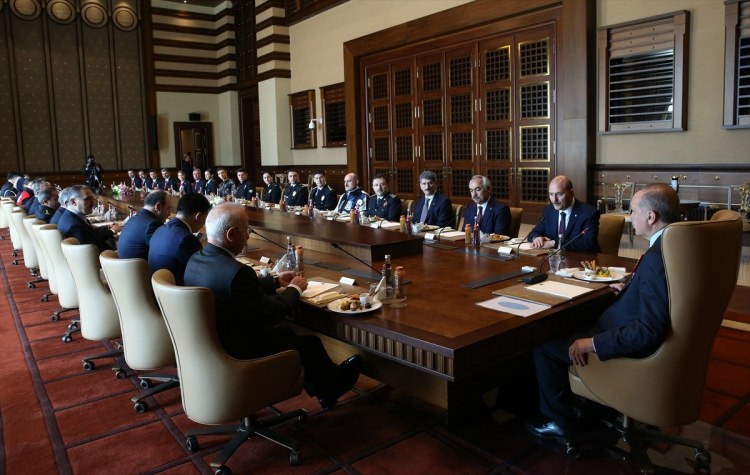Erdoğan, Soylu ve beraberindeki heyeti Külliye'de kabul etti - 24