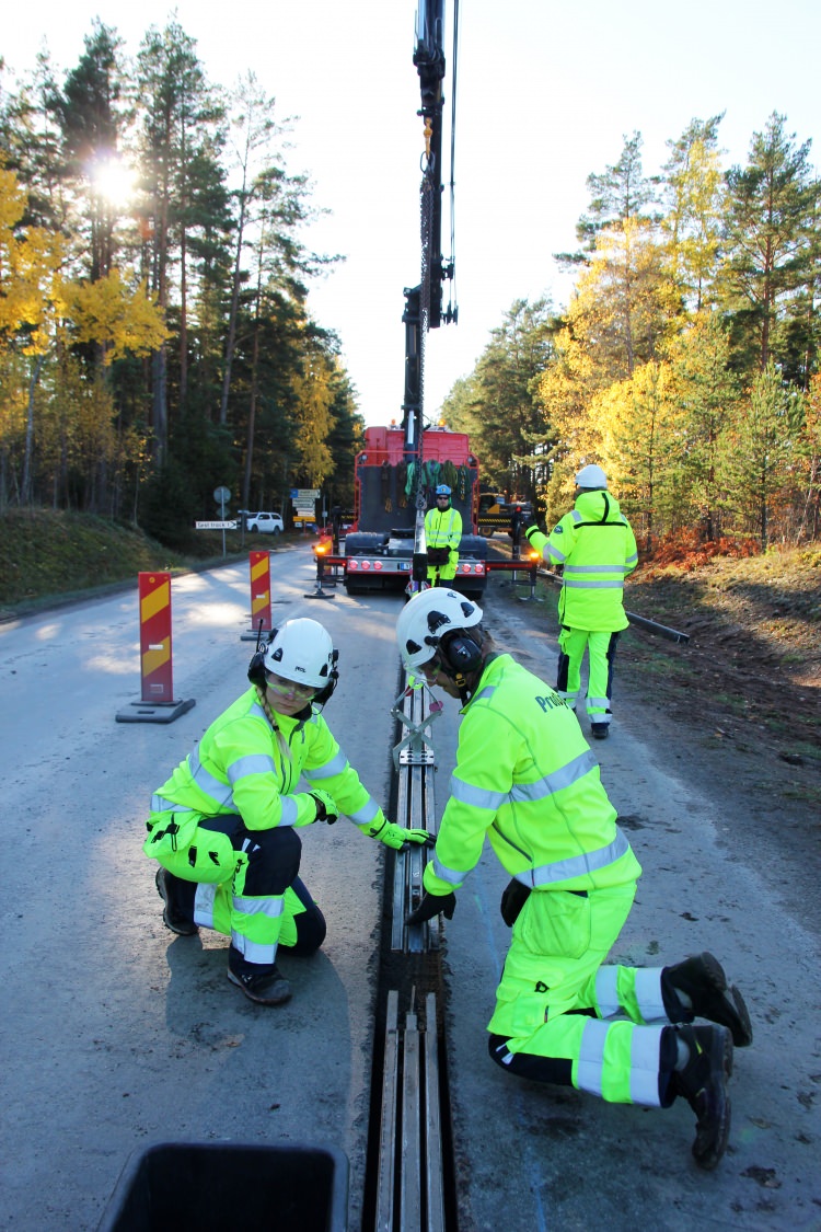 Dünyanın ilk elektrikli yolu açıldı - 8