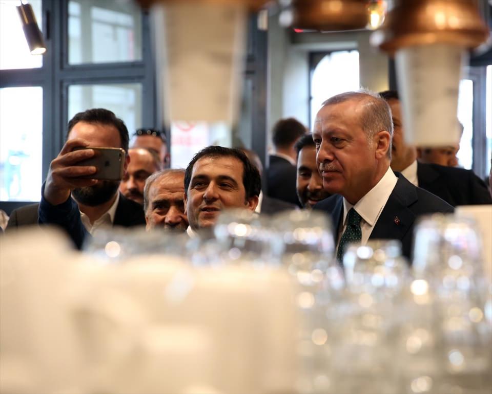 Fatih 6. Olağan İlçe Kongresinden dikkat çeken kareler - 17