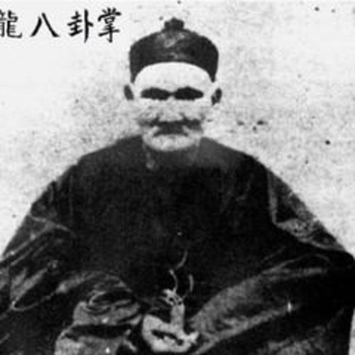 Человек проживший больше всех. Ли Цинъюнь (1677—1933). Ли Цинъюнь долгожитель прожил 256. Ли Цинъюнь (1677—1933) – человек, который прожил 256 лет.. Китаец прожил 256 лет ли Цинъюнь.