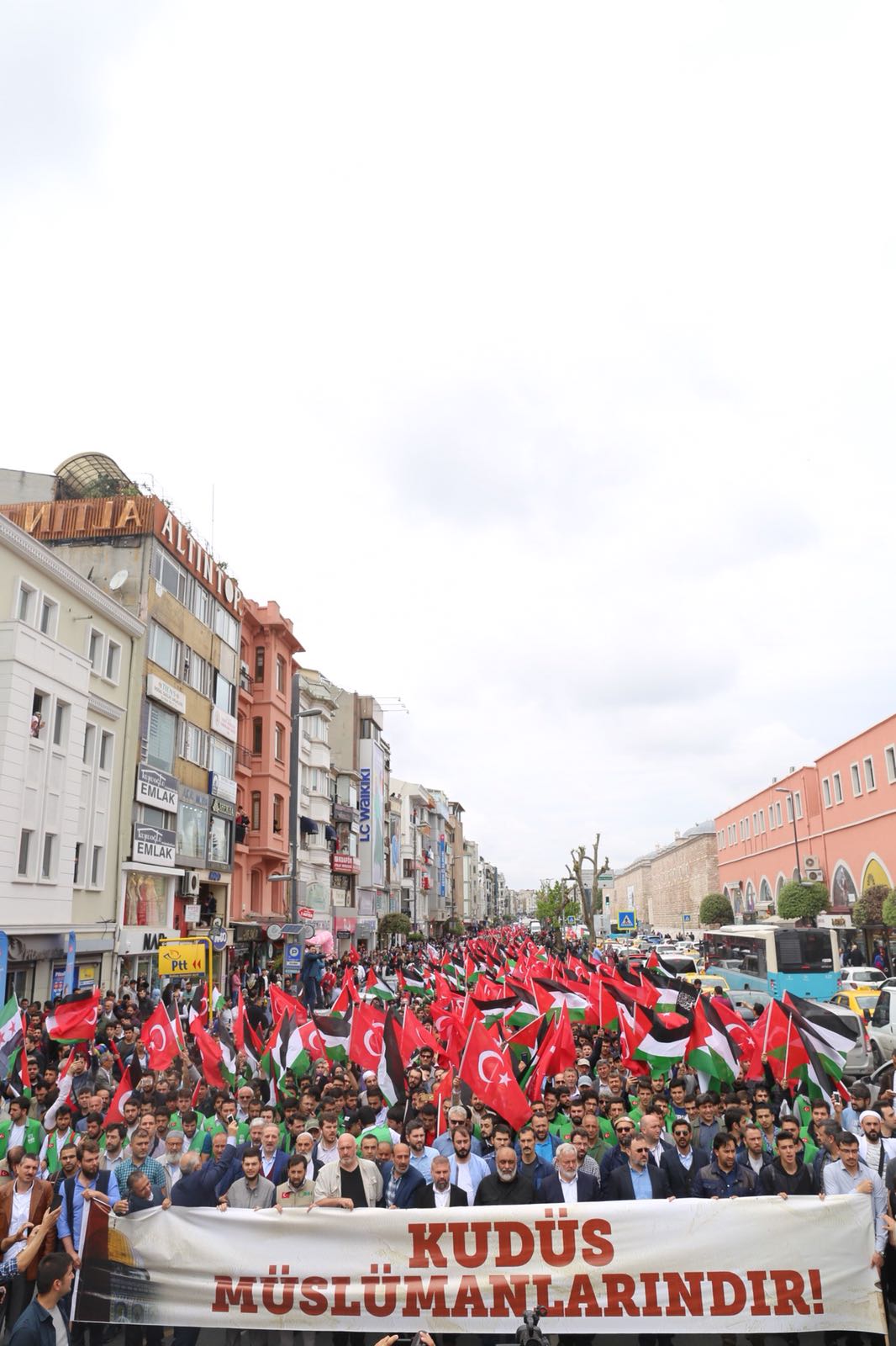 İstanbul'da Filistin direnişine destek yürüyüşü - 0
