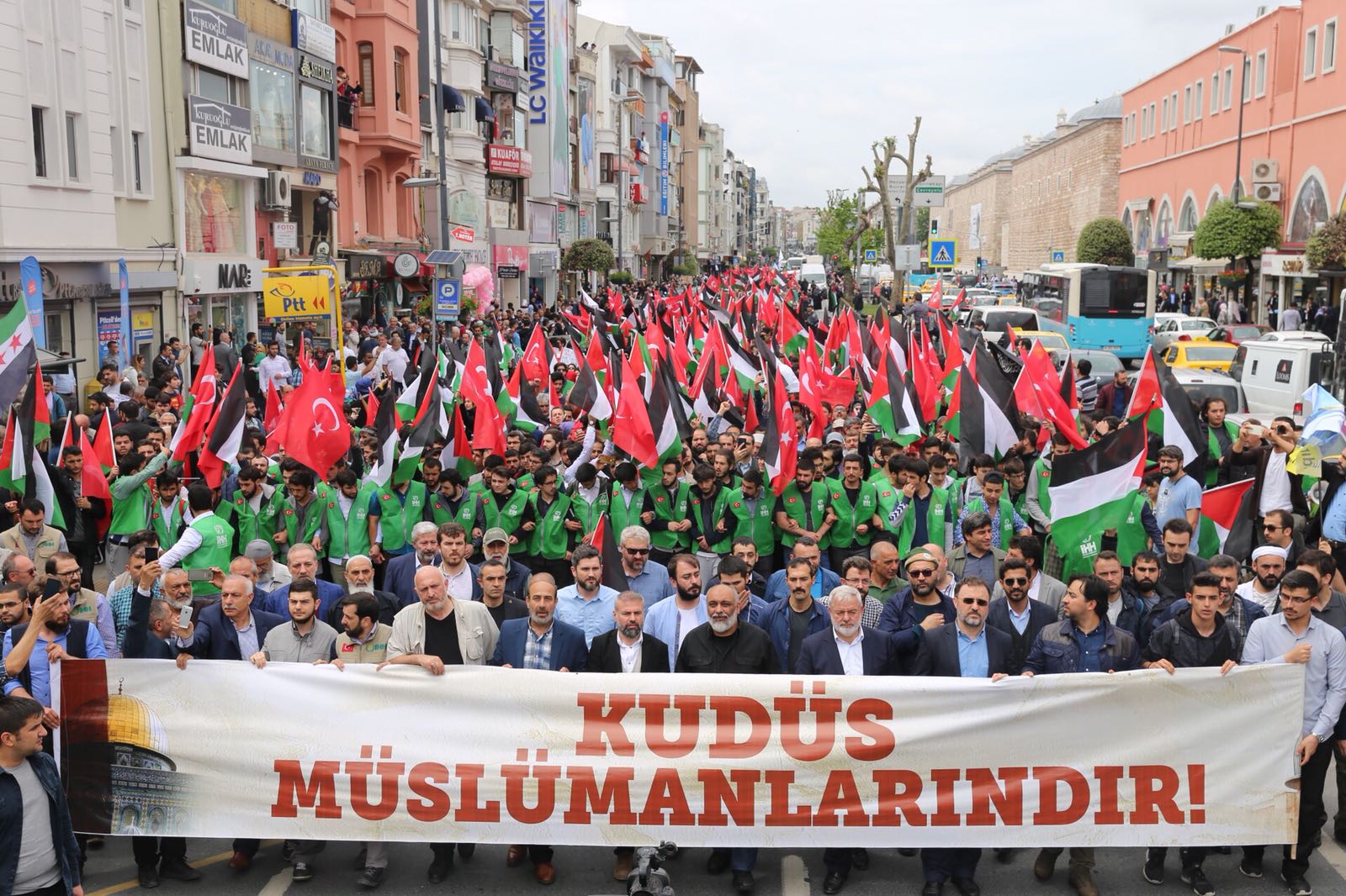 İstanbul'da Filistin direnişine destek yürüyüşü - 0