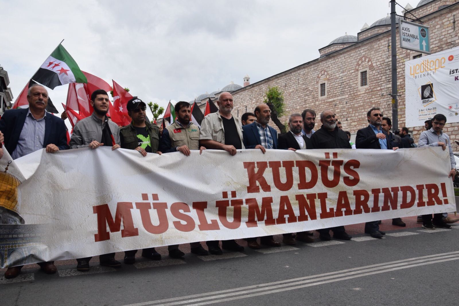 İstanbul'da Filistin direnişine destek yürüyüşü - 0