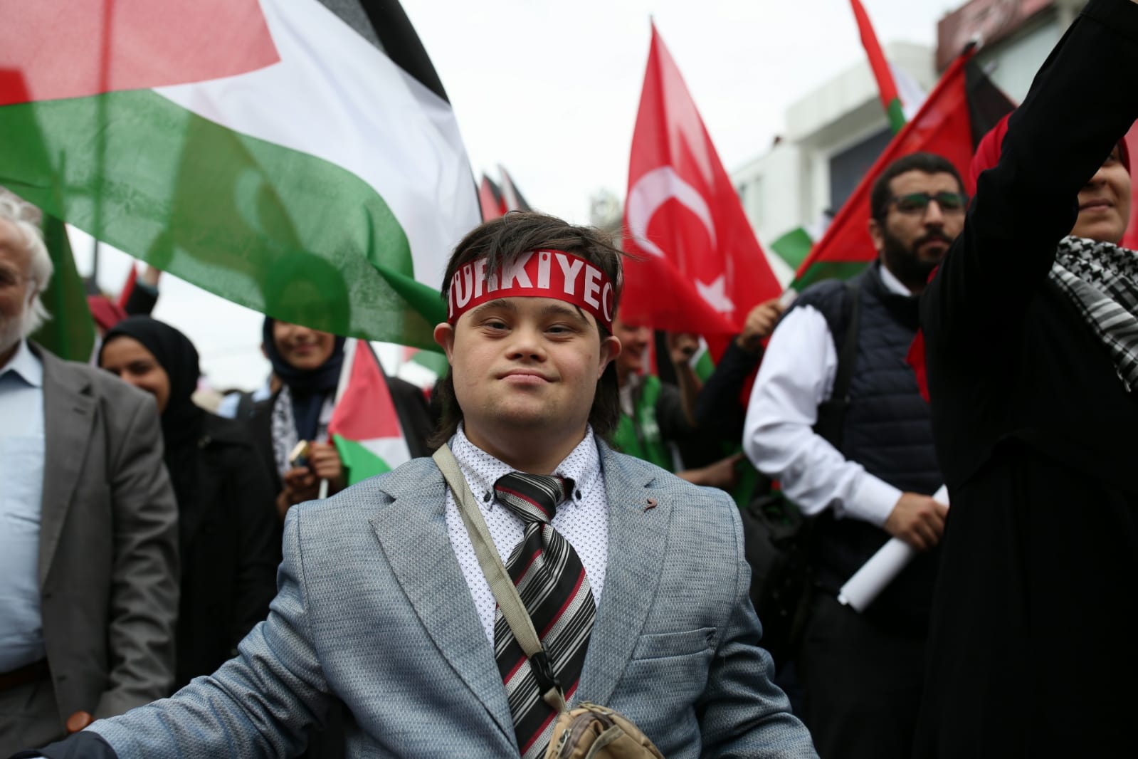 İstanbul'da Filistin direnişine destek yürüyüşü - 0