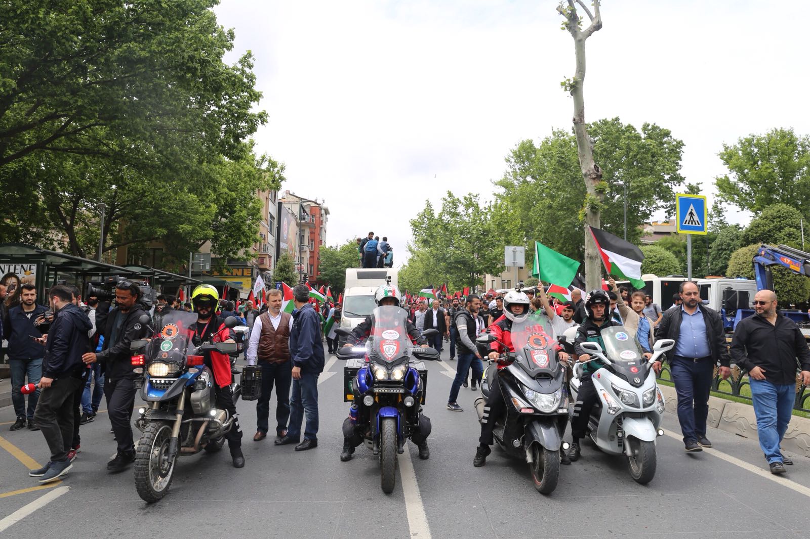 İstanbul'da Filistin direnişine destek yürüyüşü - 0