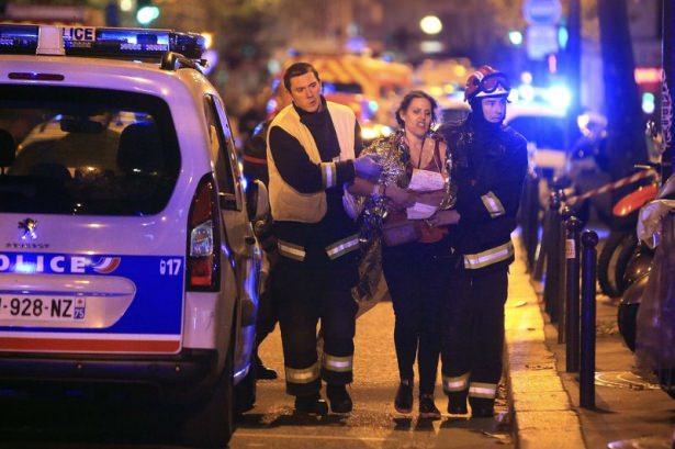 Paris'te yaşanan saldırıdan ilk görüntüler - 12