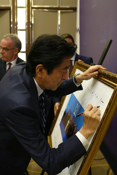 Aile fotoğrafına imza attılar - 6