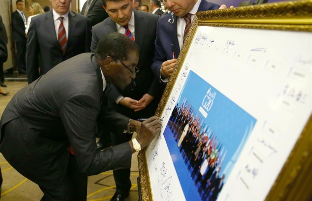 Aile fotoğrafına imza attılar - 19