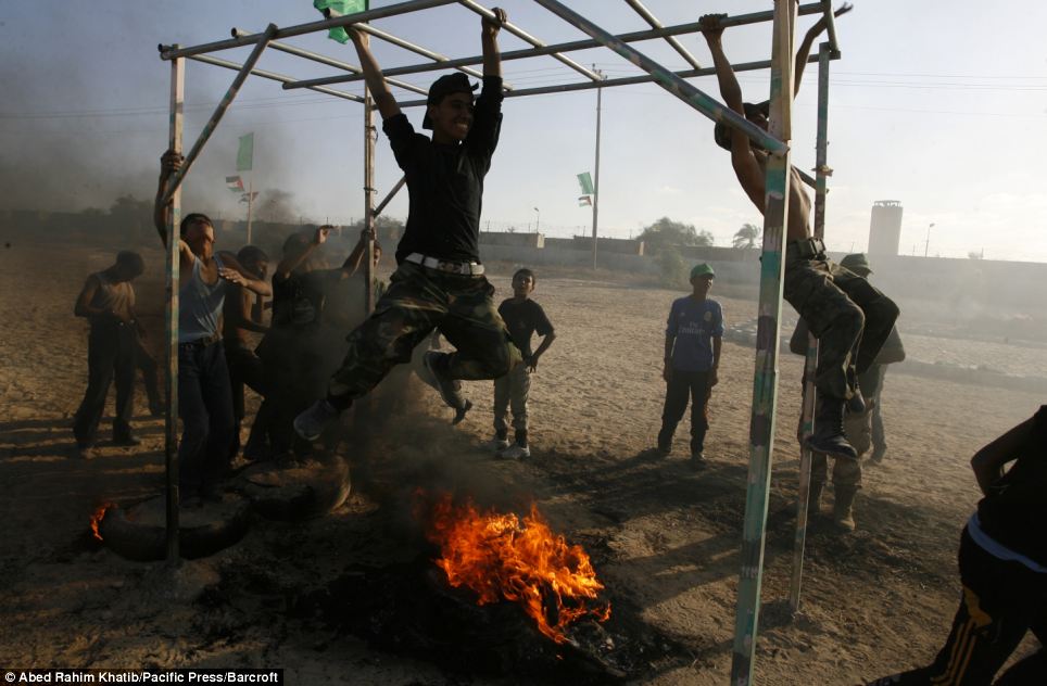 Kassam Tugayları böyle eğitiliyor - 12