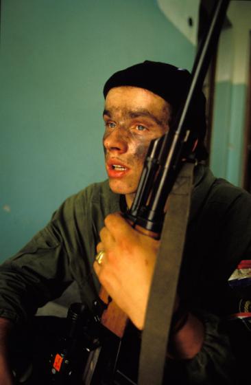 Bosna Savaşı'nın unutulmayan fotoğrafları - 9