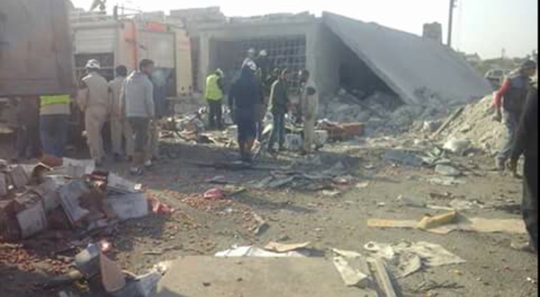 Ruslar Babul hava sınırına yakın Sarmada şehrini bombalıyor işte o görüntüler - 12