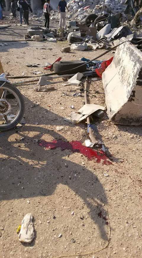 Ruslar Babul hava sınırına yakın Sarmada şehrini bombalıyor işte o görüntüler - 9