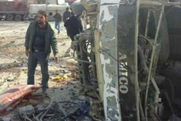 Ruslar Babul hava sınırına yakın Sarmada şehrini bombalıyor işte o görüntüler - 3